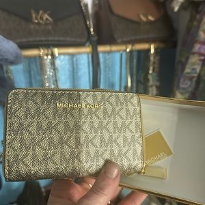 Mk wallet